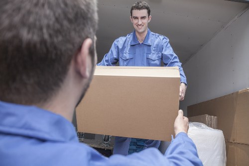 Accepted payment methods for Waterloo Movers including cards and PayPal